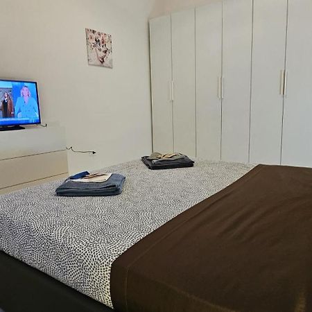 Luxury Station Apartment Bologna Eksteriør bilde