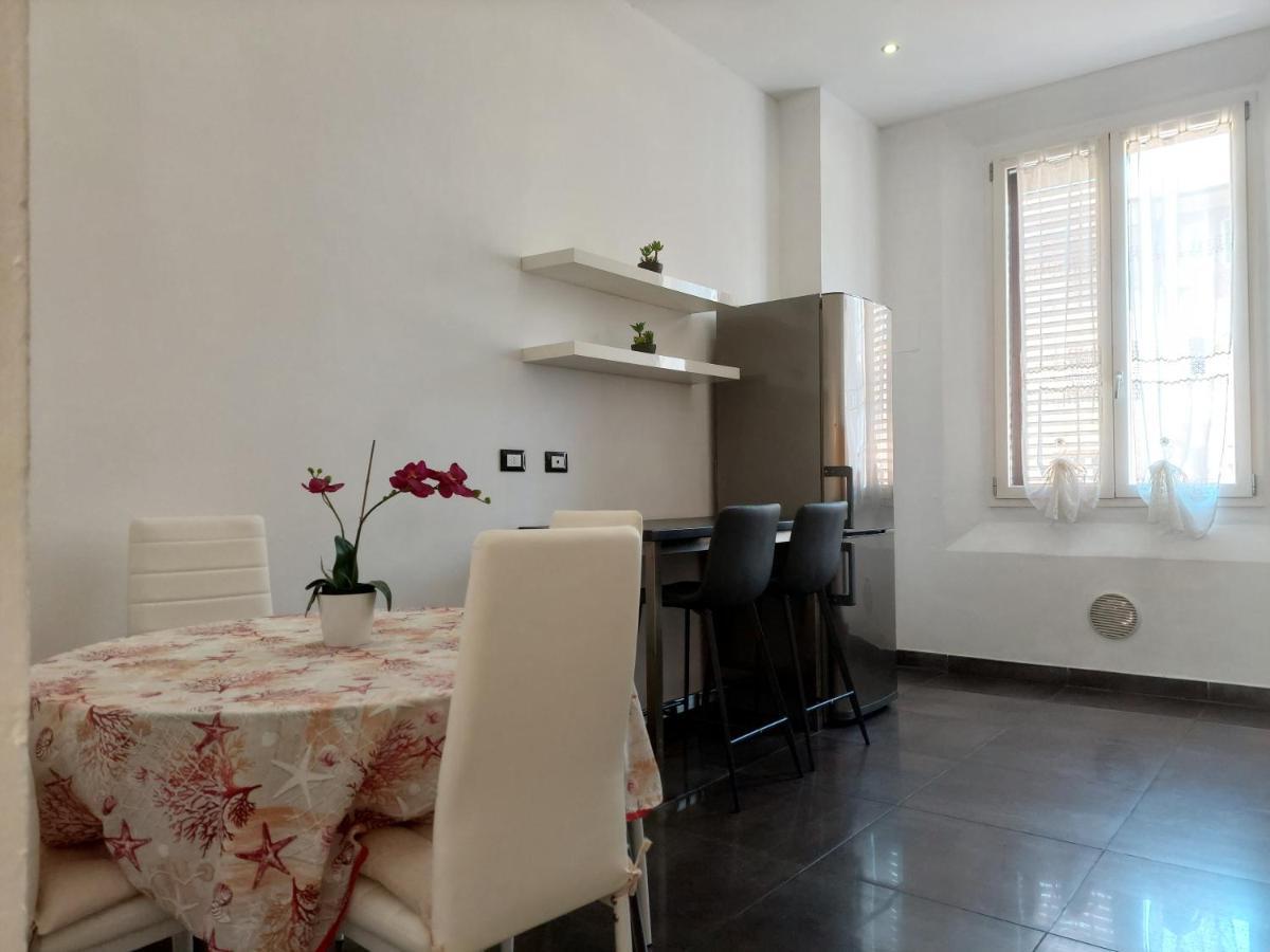 Luxury Station Apartment Bologna Eksteriør bilde