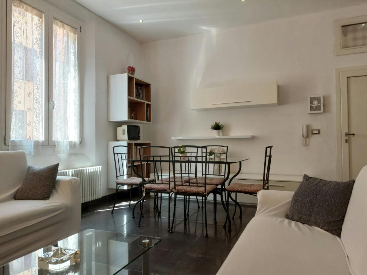 Luxury Station Apartment Bologna Eksteriør bilde
