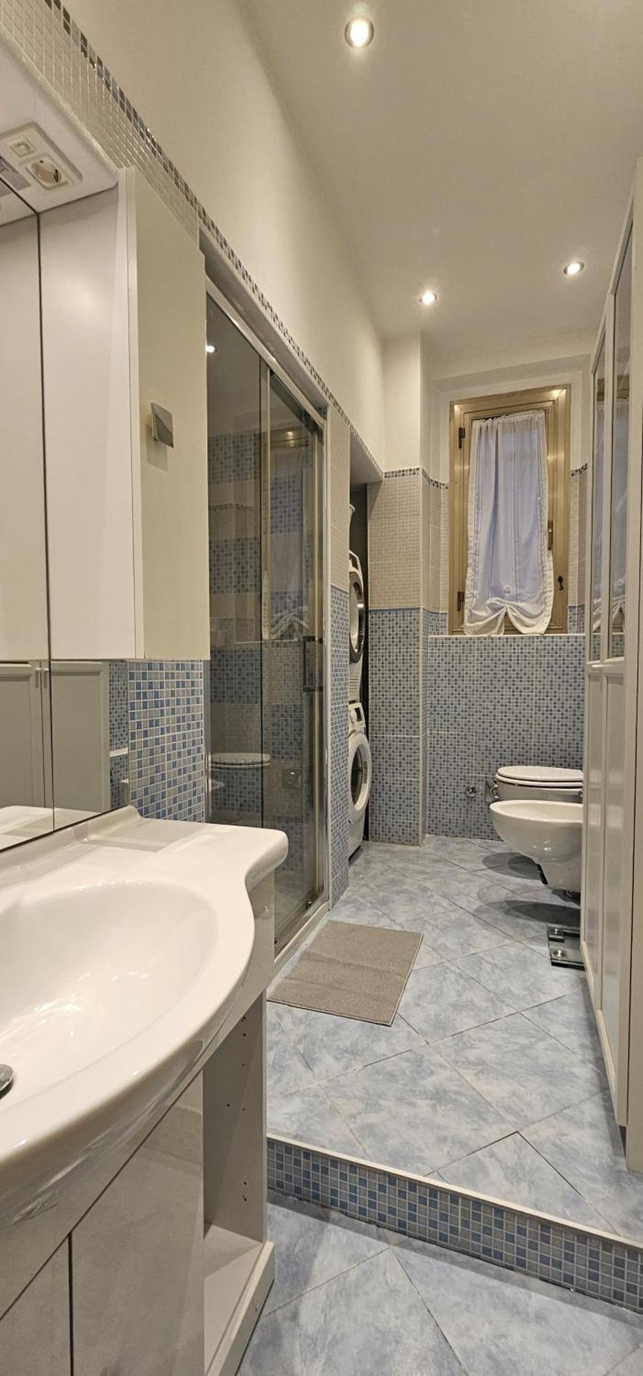 Luxury Station Apartment Bologna Eksteriør bilde